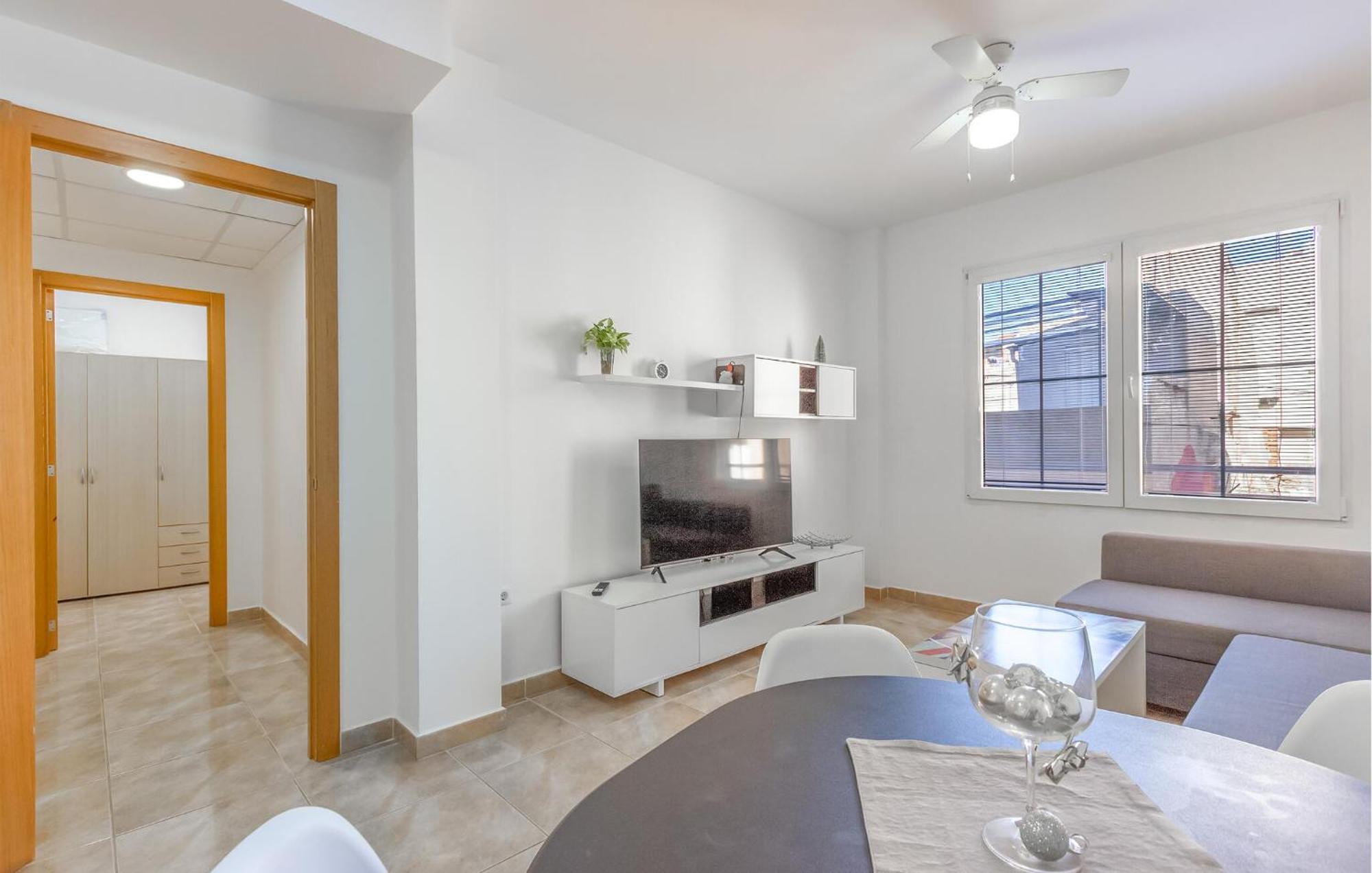 Amazing Apartment In Santa Pola Buitenkant foto