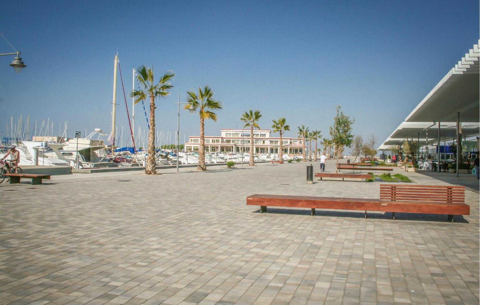 Amazing Apartment In Santa Pola Buitenkant foto